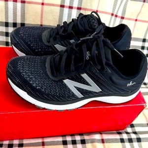 Woman’s new balance, perfect condition